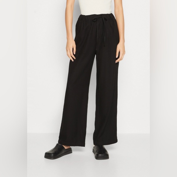 Gap Wide Leg Linen Pull-On Pant - Picture 5 of 6